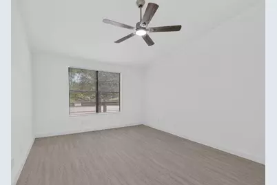 9189 Vineyard Lake Drive, Plantation, FL 33324 - Photo 12