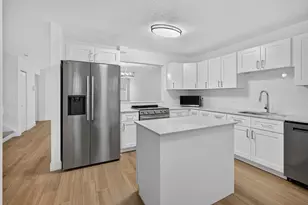 9189 Vineyard Lake Dr, Plantation, FL 33324 - Photo 10