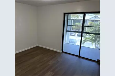 905 NE 199th Street #204, Miami, FL 33179 - Photo 4