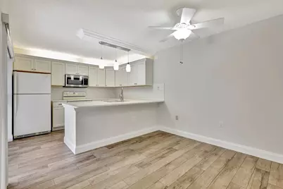 7118 71st Way, West Palm Beach, FL 33407 - Photo 1