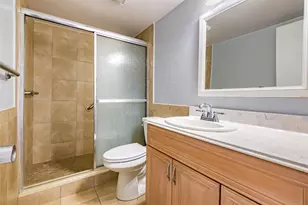 3900 N Hills Dr, Hollywood, FL 33021 - Photo 12