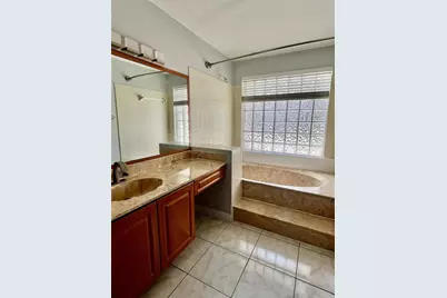 2239 Discovery Circle W, Deerfield Beach, FL 33442 - Photo 22