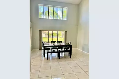 2239 Discovery Circle W, Deerfield Beach, FL 33442 - Photo 12