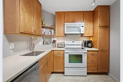 340 Sunset Drive #401, Fort Lauderdale, FL 33301 - Photo 6