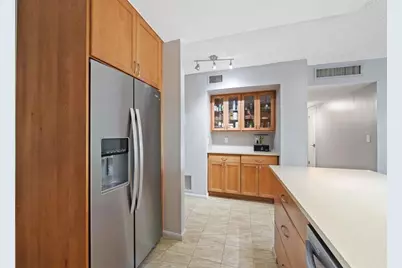 340 Sunset Drive #401, Fort Lauderdale, FL 33301 - Photo 8