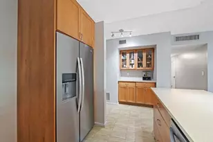 340 Sunset Dr, Fort Lauderdale, FL 33301 - Photo 8