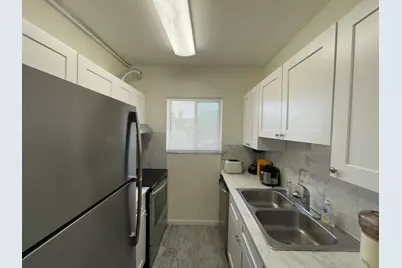 229 SE 1st Avenue #204, Boynton Beach, FL 33435 - Photo 6