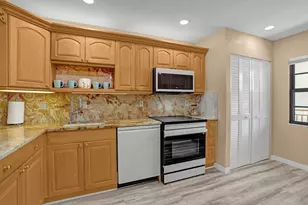 3100 NE 48th St, Fort Lauderdale, FL 33308 - Photo 10