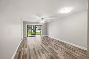 9672 W McNab Rd, Tamarac, FL 33321 - Photo 8