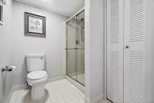 9672 W McNab Rd, Tamarac, FL 33321 - Photo 14