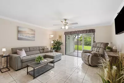 6531 SE Federal Highway A-105 Highway, Stuart, FL 34997 - Photo 8