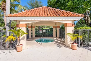 3330 Pinewalk Dr N, Margate, FL 33063 - Photo 14