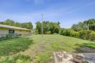 2315 Monroe St, Hollywood, FL 33020 - Photo 36
