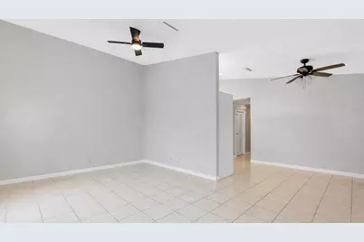 11281 NW 39th Street, Coral Springs, FL 33065 - Photo 2