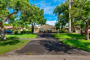 11281 NW 39th St, Coral Springs, FL 33065 - Photo 50