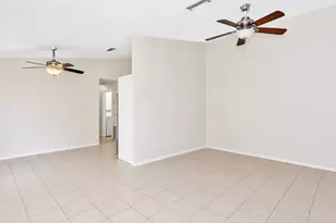 11281 NW 39th St, Coral Springs, FL 33065 - Photo 4