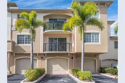 100 Crestwood Court N #109, Royal Palm Beach, FL 33411 - Photo 1