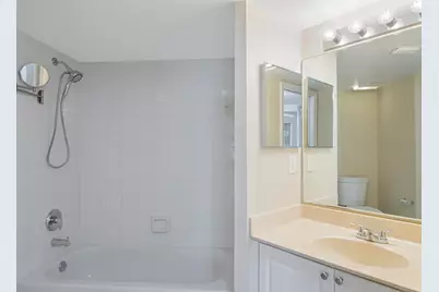 100 Crestwood Court N #109, Royal Palm Beach, FL 33411 - Photo 4