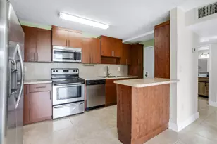 1805 Sans Souci Blvd, North Miami, FL 33181 - Photo 8
