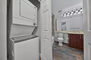 2401 NE 65th St, Fort Lauderdale, FL 33308 - Photo 28