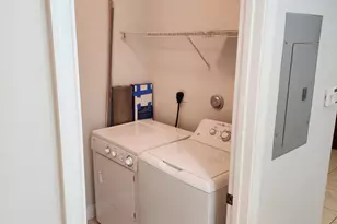 335 SW 13th Terrace, Fort Lauderdale, FL 33312 - Photo 8