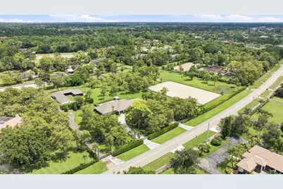 14902 Paddock Drive, Wellington, FL 33414 - Photo 2