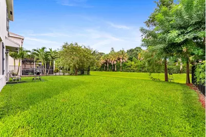 3785 Whitney Park Lane, Greenacres, FL 33463 - Photo 4