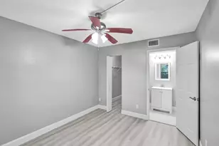 821 NW 103rd Ave, Pembroke Pines, FL 33026 - Photo 10