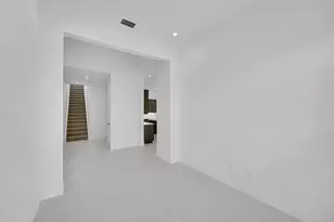 9528 St Germain Dr, Palm Beach Gardens, FL 33412 - Photo 8