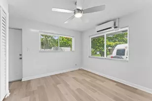 1632 NE 4th Pl, Fort Lauderdale, FL 33301 - Photo 4