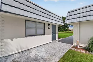 75 Waterford D, Delray Beach, FL 33446 - Photo 2