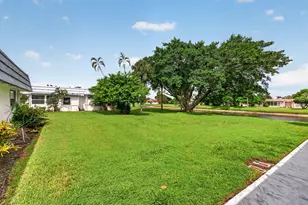75 Waterford D, Delray Beach, FL 33446 - Photo 28