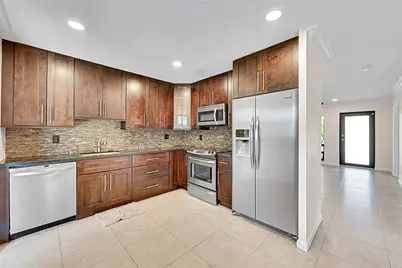 2200 NE 54th Street, Fort Lauderdale, FL 33308 - Photo 2