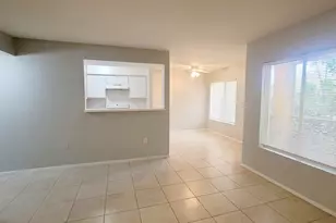 2667 NW 33rd St, Oakland Park, FL 33309 - Photo 8