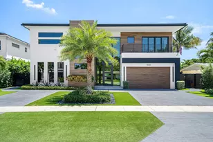 1030 NE 2nd Terrace, Boca Raton, FL 33432 - Photo 2