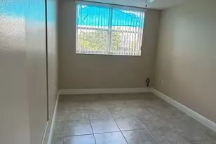 1805 E Sans Souci Blvd, North Miami, FL 33181 - Photo 10