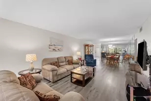 2001 Granada Dr, Coconut Creek, FL 33066 - Photo 14