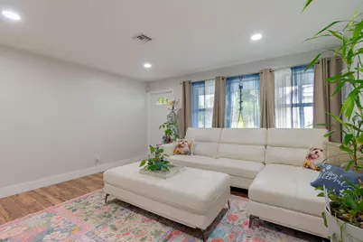 1318 Cardinal Lane, Lantana, FL 33462 - Photo 10