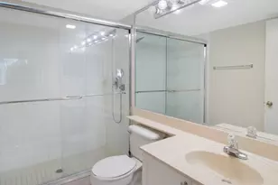 500 Crestwood Ct N, Royal Palm Beach, FL 33411 - Photo 16