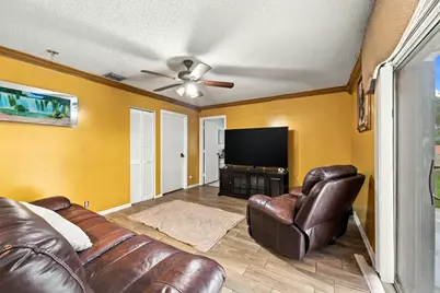 3243 NW 43rd Place, Oakland Park, FL 33309 - Photo 14