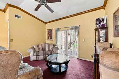 3243 NW 43rd Place, Oakland Park, FL 33309 - Photo 10