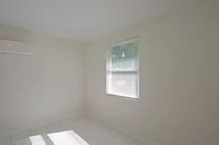 1026 NW 7th Ave, Fort Lauderdale, FL 33311 - Photo 8