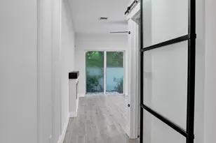 1035 NW 2nd Ave, Fort Lauderdale, FL 33311 - Photo 20