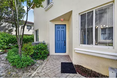 2785 S Evergreen Circle, Boynton Beach, FL 33426 - Photo 4