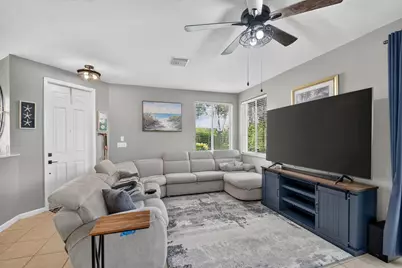 2785 S Evergreen Circle, Boynton Beach, FL 33426 - Photo 8