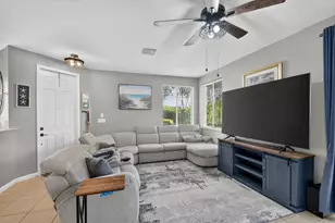 2785 S Evergreen Cir, Boynton Beach, FL 33426 - Photo 8
