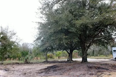 19576 NW 264th Street, Okeechobee, FL 34972 - Photo 2