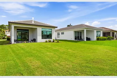 125 SE Strada Cervaro, Port Saint Lucie, FL 34952 - Photo 24