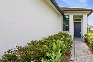 125 SE Strada Cervaro, Port Saint Lucie, FL 34952 - Photo 2
