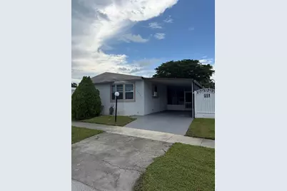 21521 S Heritage Circle, Pembroke Pines, FL 33029 - Photo 1